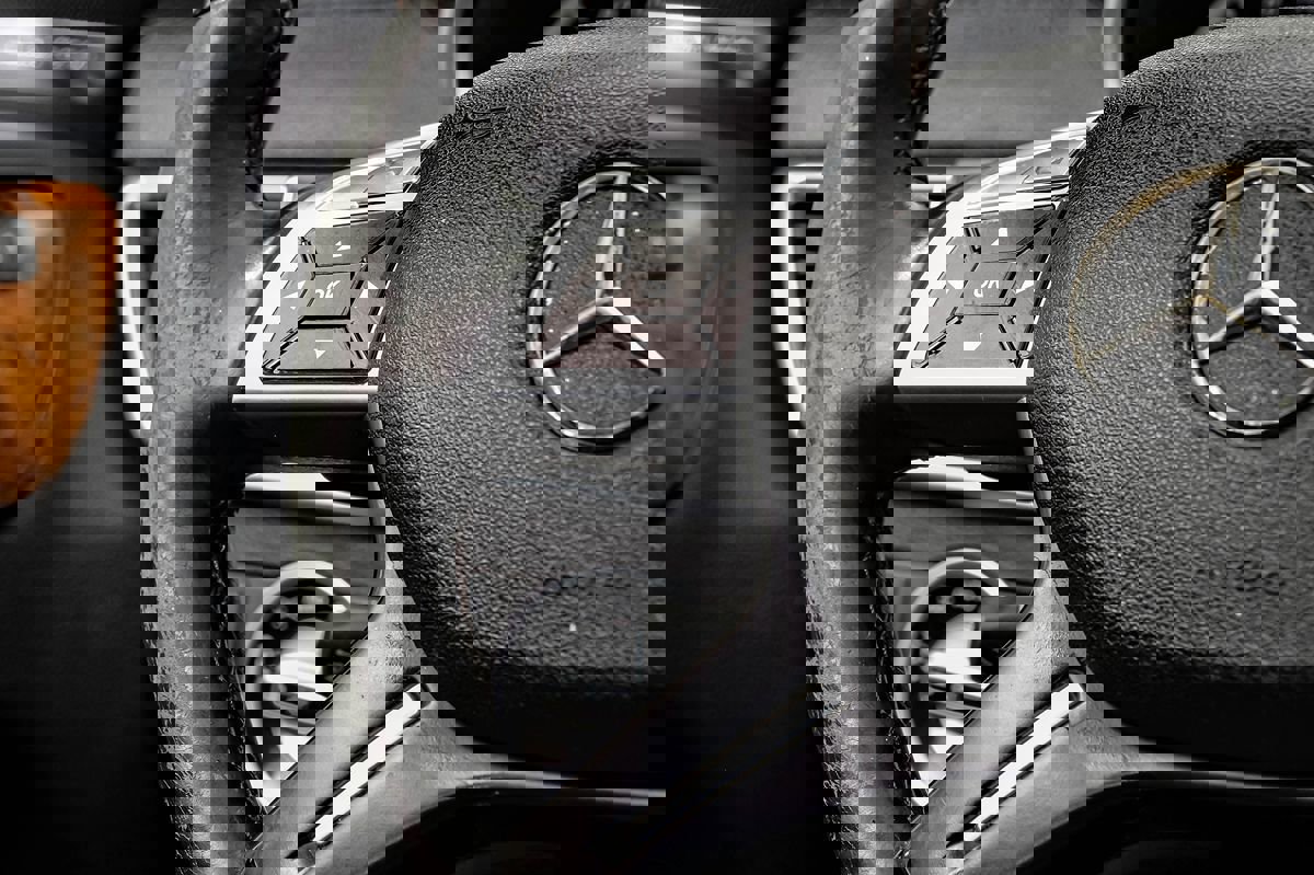 Used 2014 Mercedes-Benz GL 450 4MATIC image 15