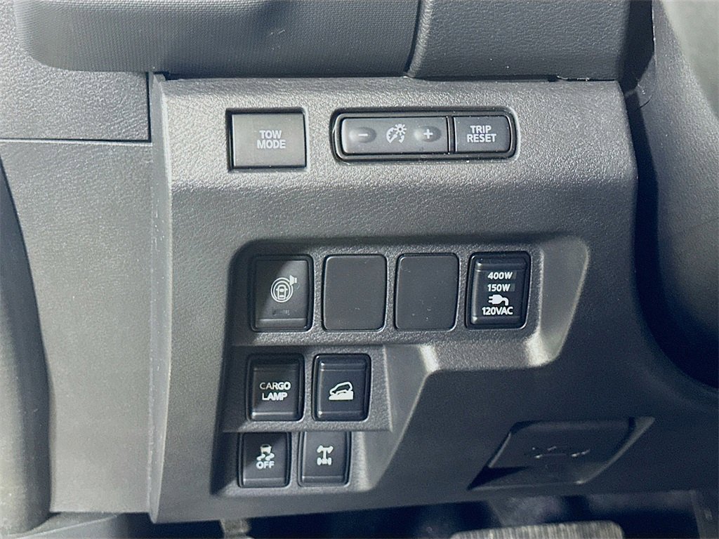 Used 2022 Nissan Frontier PRO-4X w/ Pro-4X Premium Package image 21