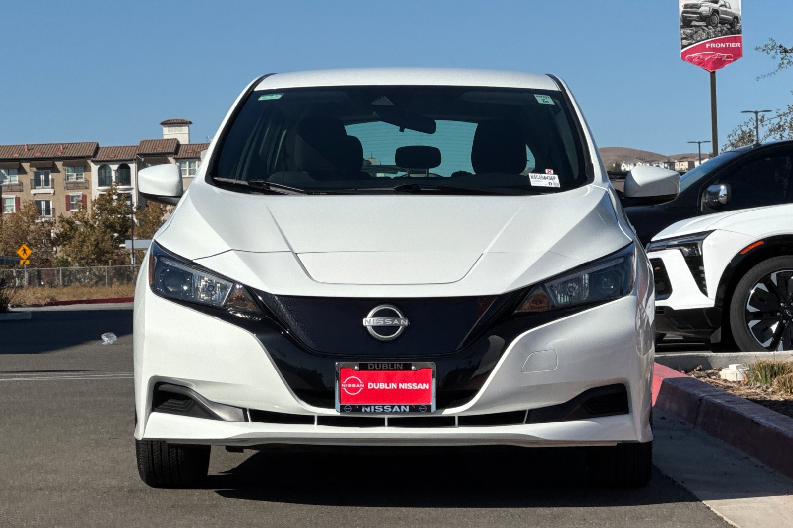 Certified 2025 Nissan Leaf S FWD image 9