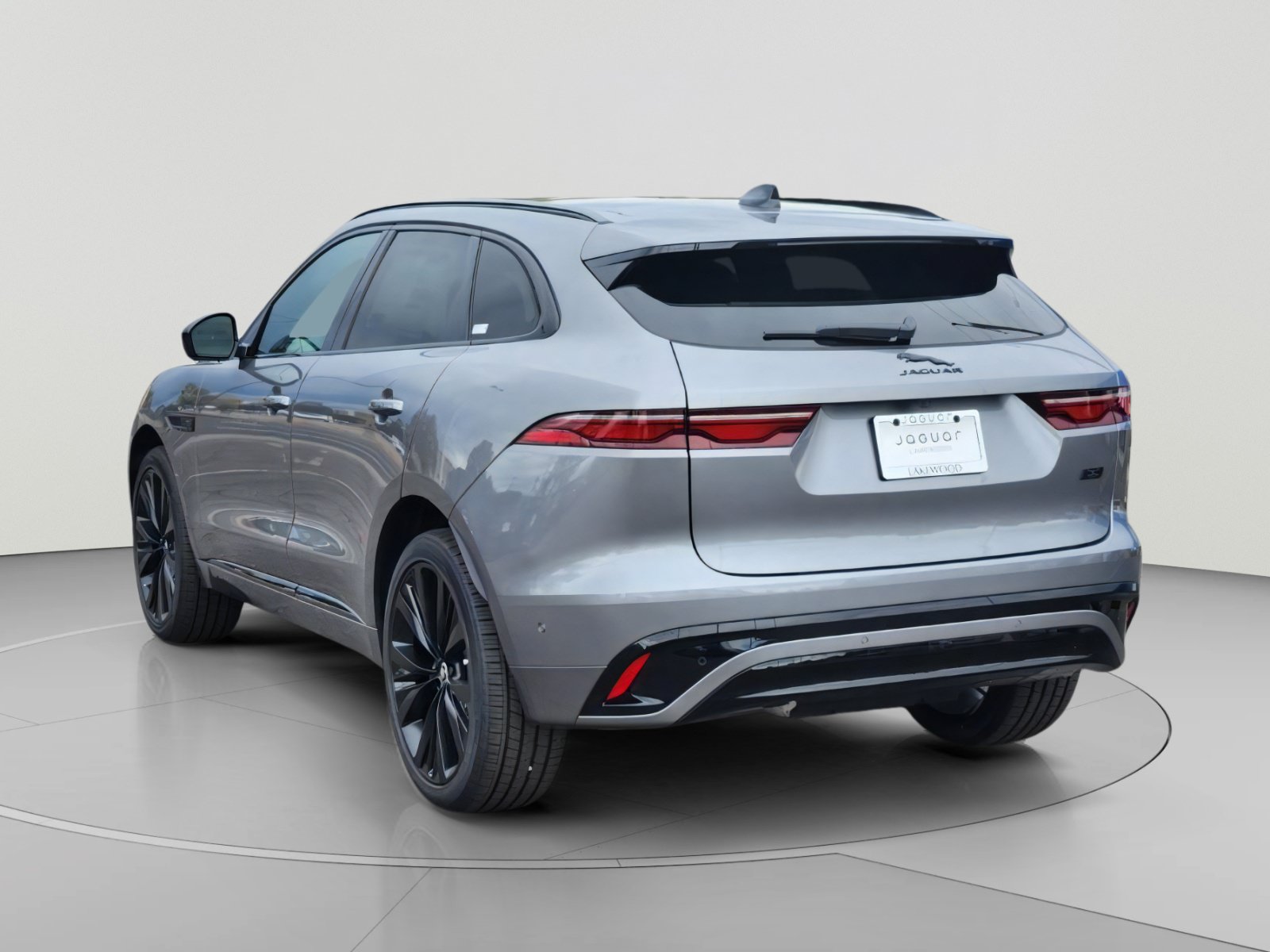 New 2026 Jaguar F-PACE R-Dynamic S AWD/4WD image 3