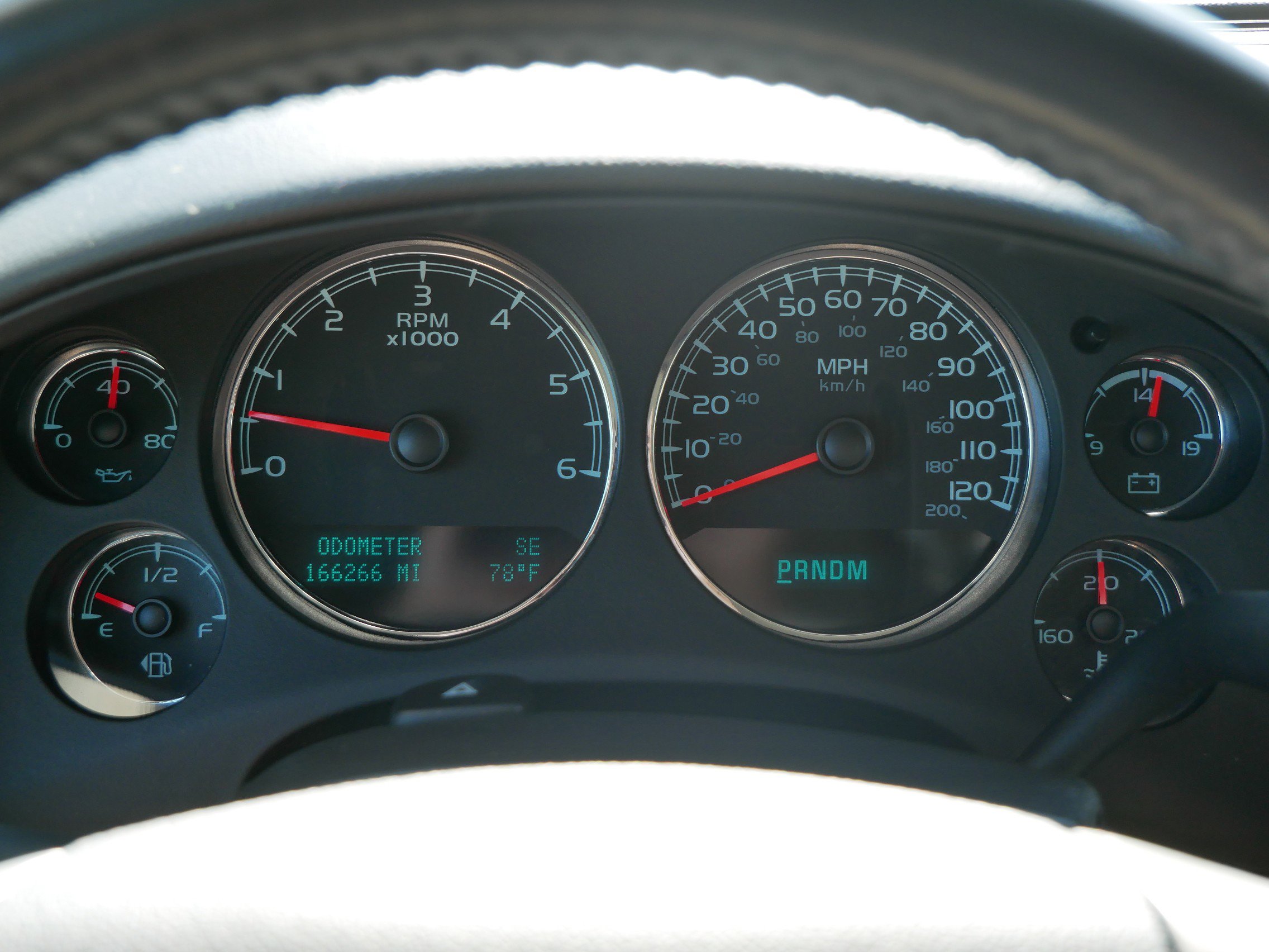 Used 2014 GMC Yukon XL SLT image 21