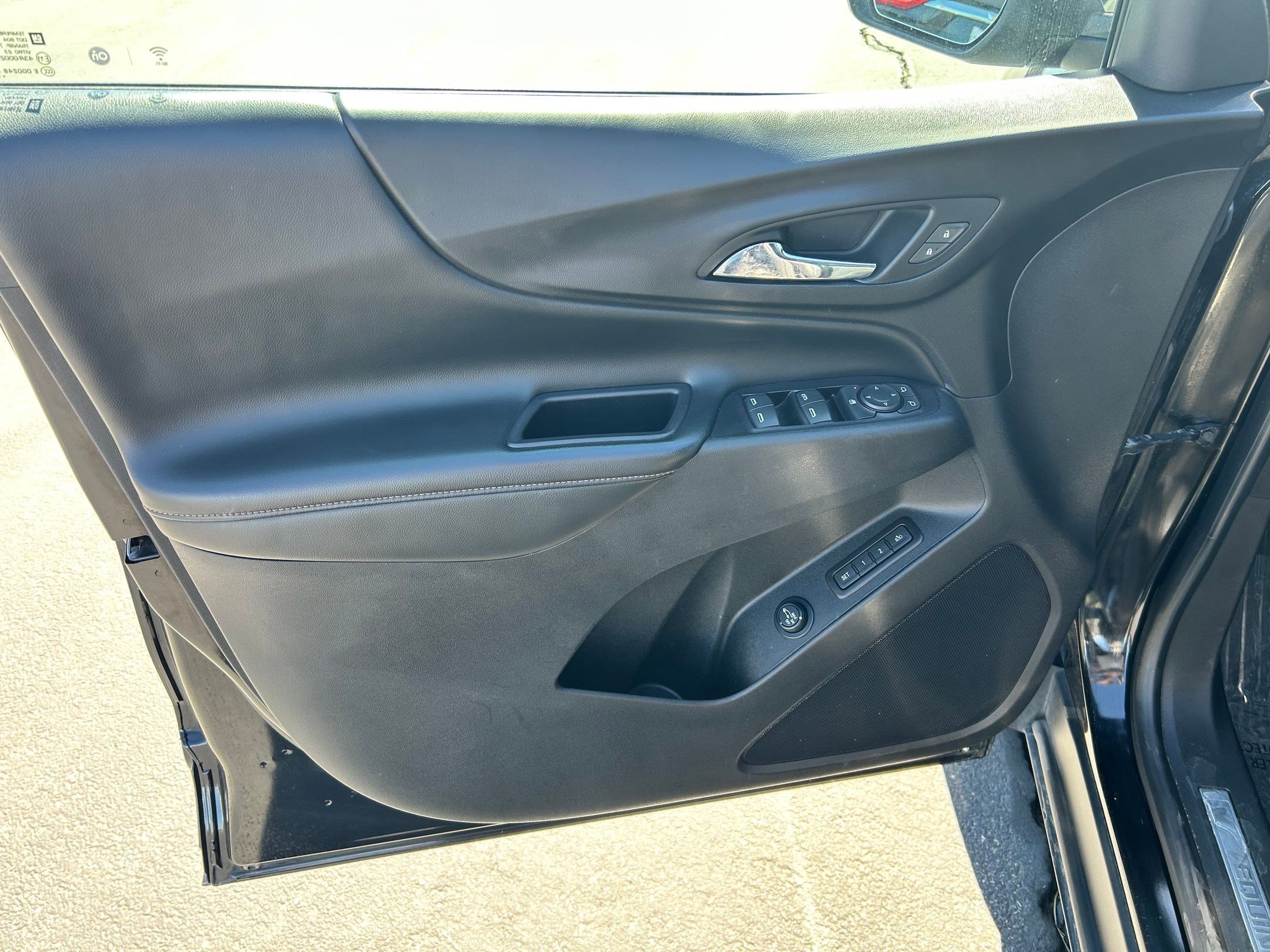 Used 2019 Chevrolet Equinox Premier image 9