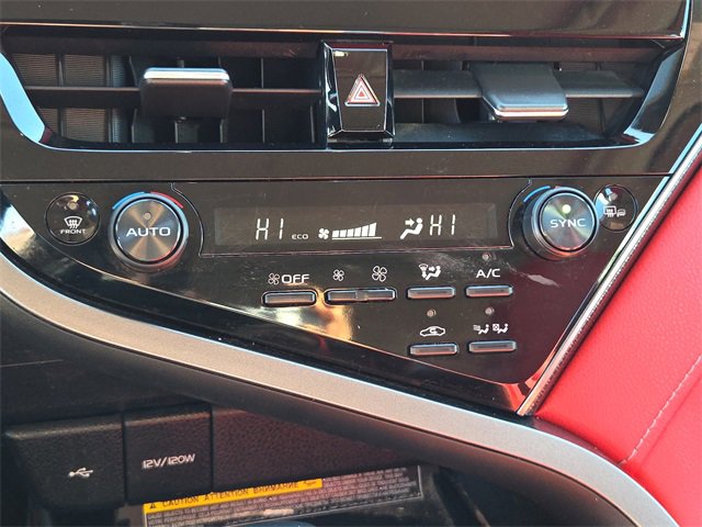 Used 2021 Toyota Camry XSE image 22