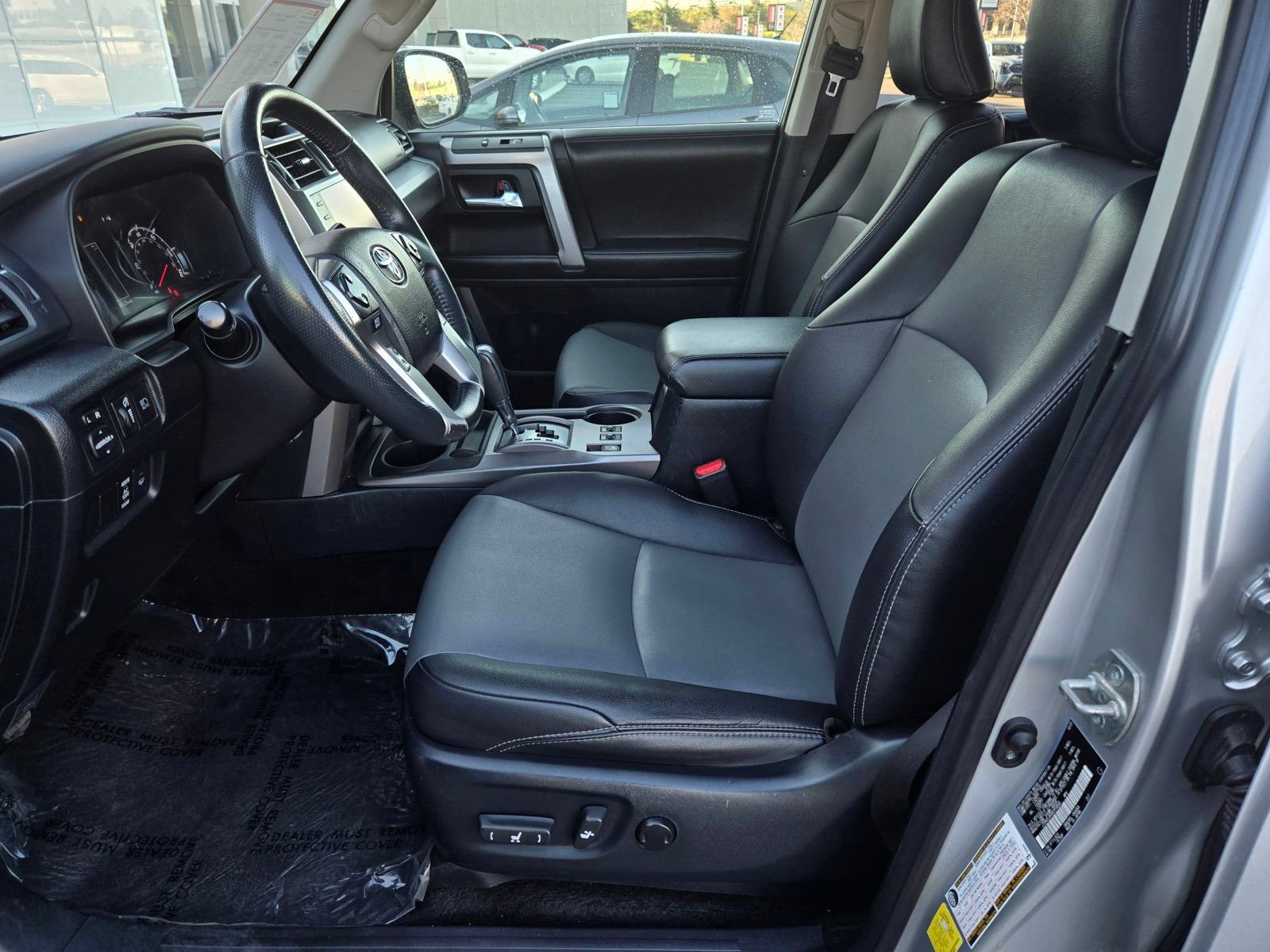 Used 2022 Toyota 4Runner SR5 Premium AWD/4WD image 14
