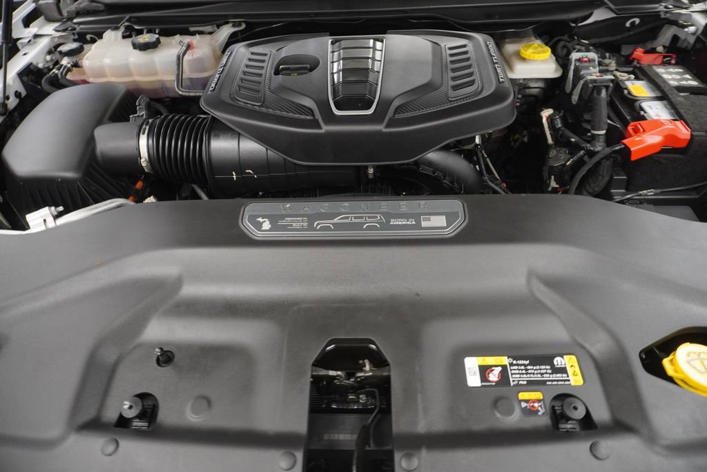 Certified 2025 Jeep Grand Wagoneer 4WD image 52