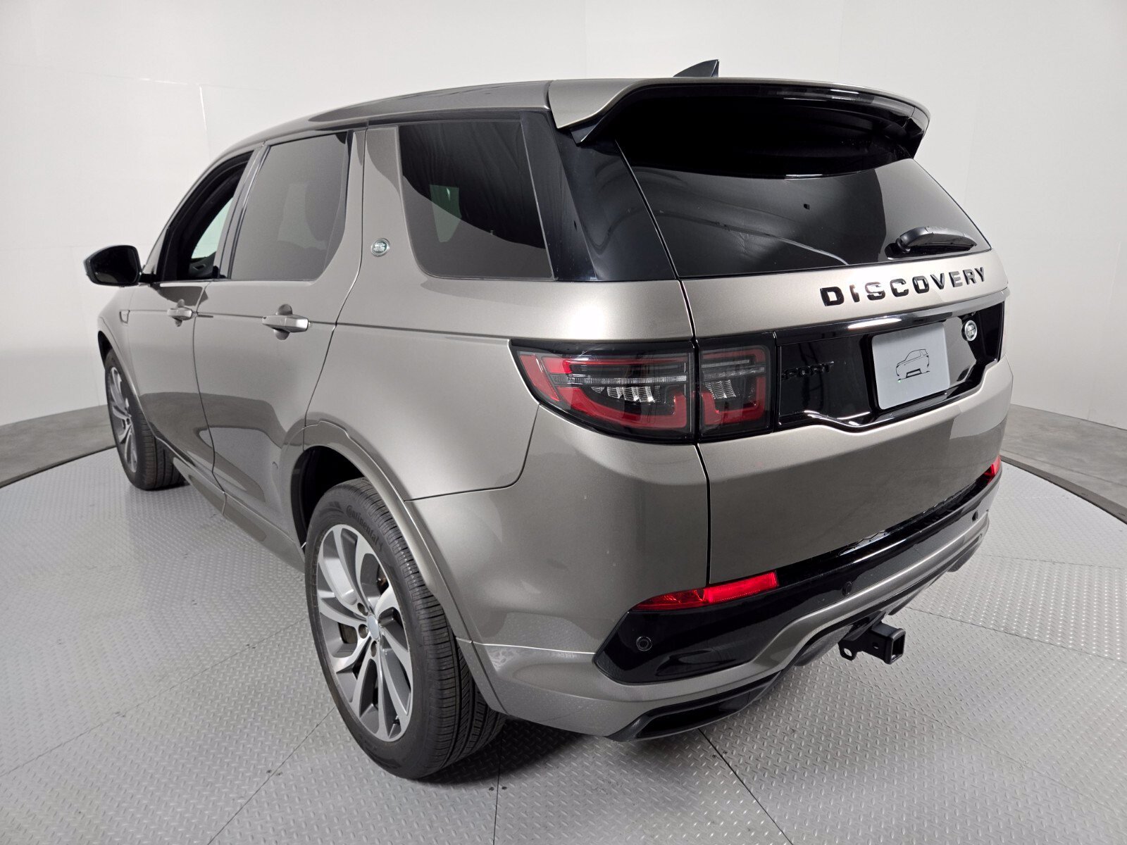 Used 2022 Land Rover Discovery Sport SE R-Dynamic AWD/4WD image 17