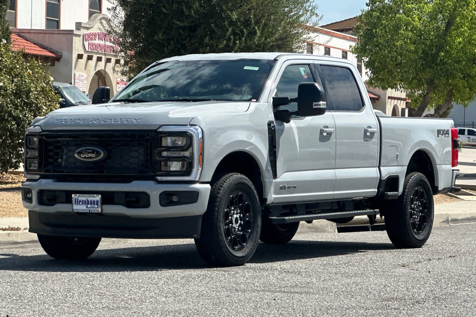 New 2026 Ford F250 XLT w/ XLT Premium Package AWD/4WD image 8