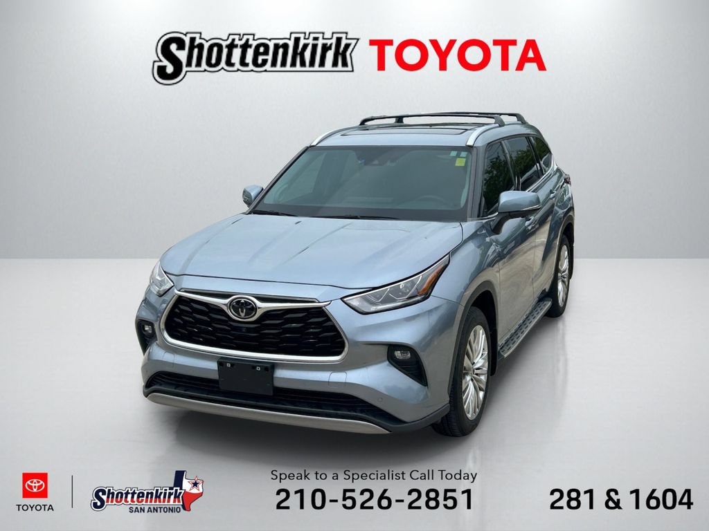 Used 2023 Toyota Highlander Platinum