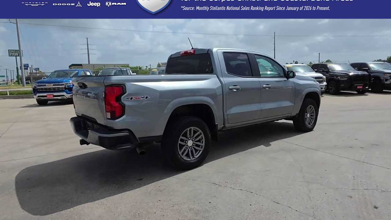 Used 2024 Chevrolet Colorado LT w/ Advanced Trailering Package AWD/4WD image 8