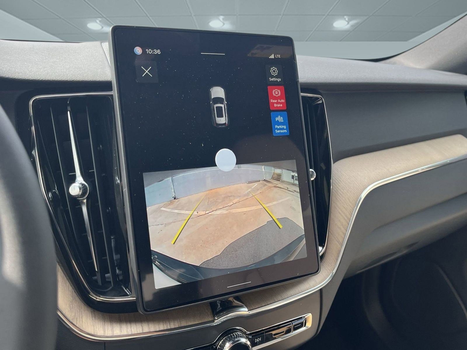 Used 2026 Volvo XC60 B5 Core w/ Climate Package image 32