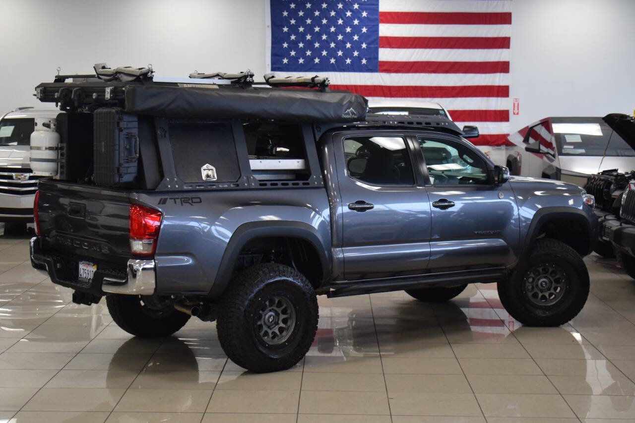 Used 2017 Toyota Tacoma TRD Off-Road image 35