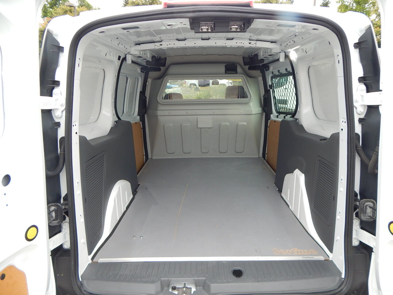 Used 2022 Ford Transit Connect XL FWD image 3