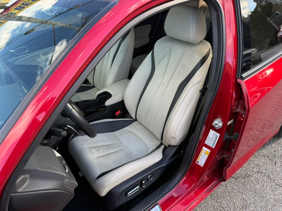 Used 2023 Acura Integra A-Spec w/ Technology Package FWD image 7