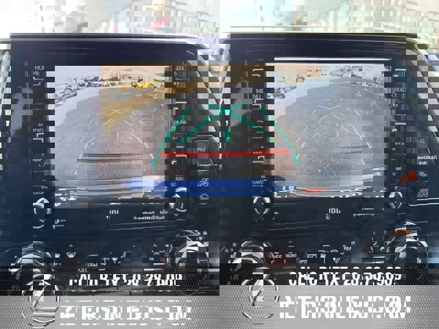 Used 2020 Toyota Highlander Limited image 17