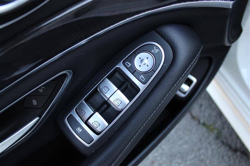 Used 2020 Mercedes-Benz S 450 Sedan image 12