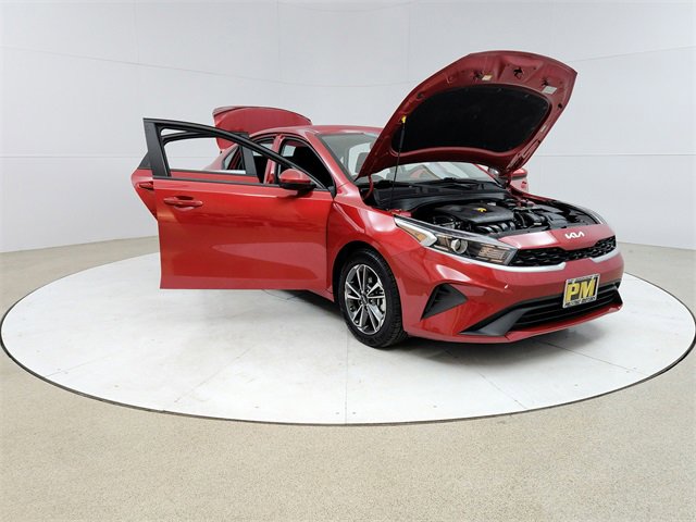 Used 2023 Kia Forte LXS image 9
