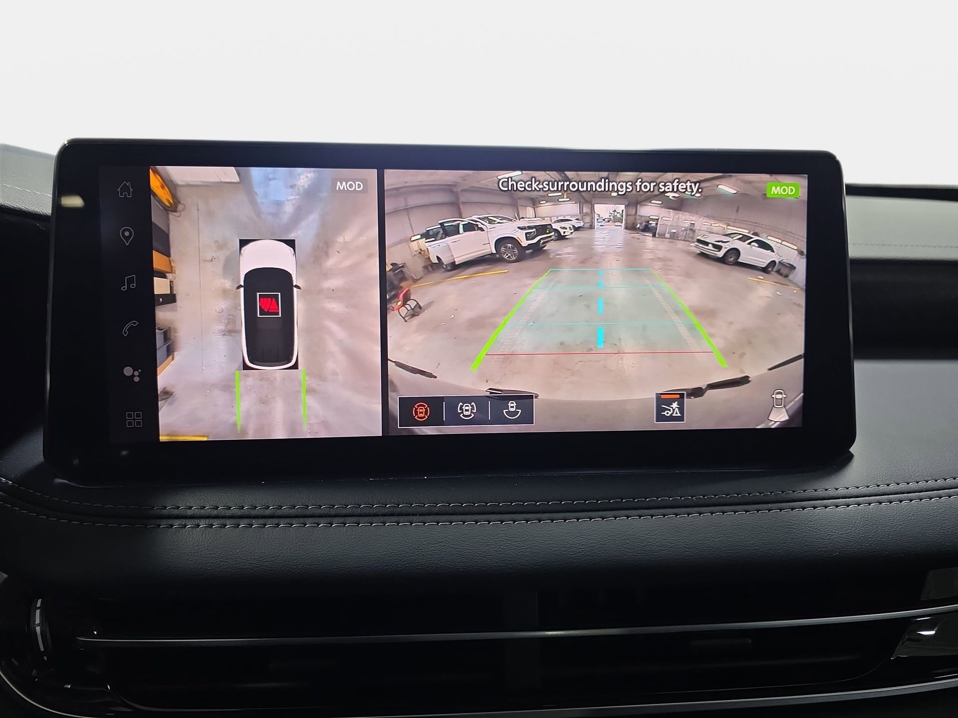 New 2026 INFINITI QX60 Sport w/ Dark Cargo Package image 23