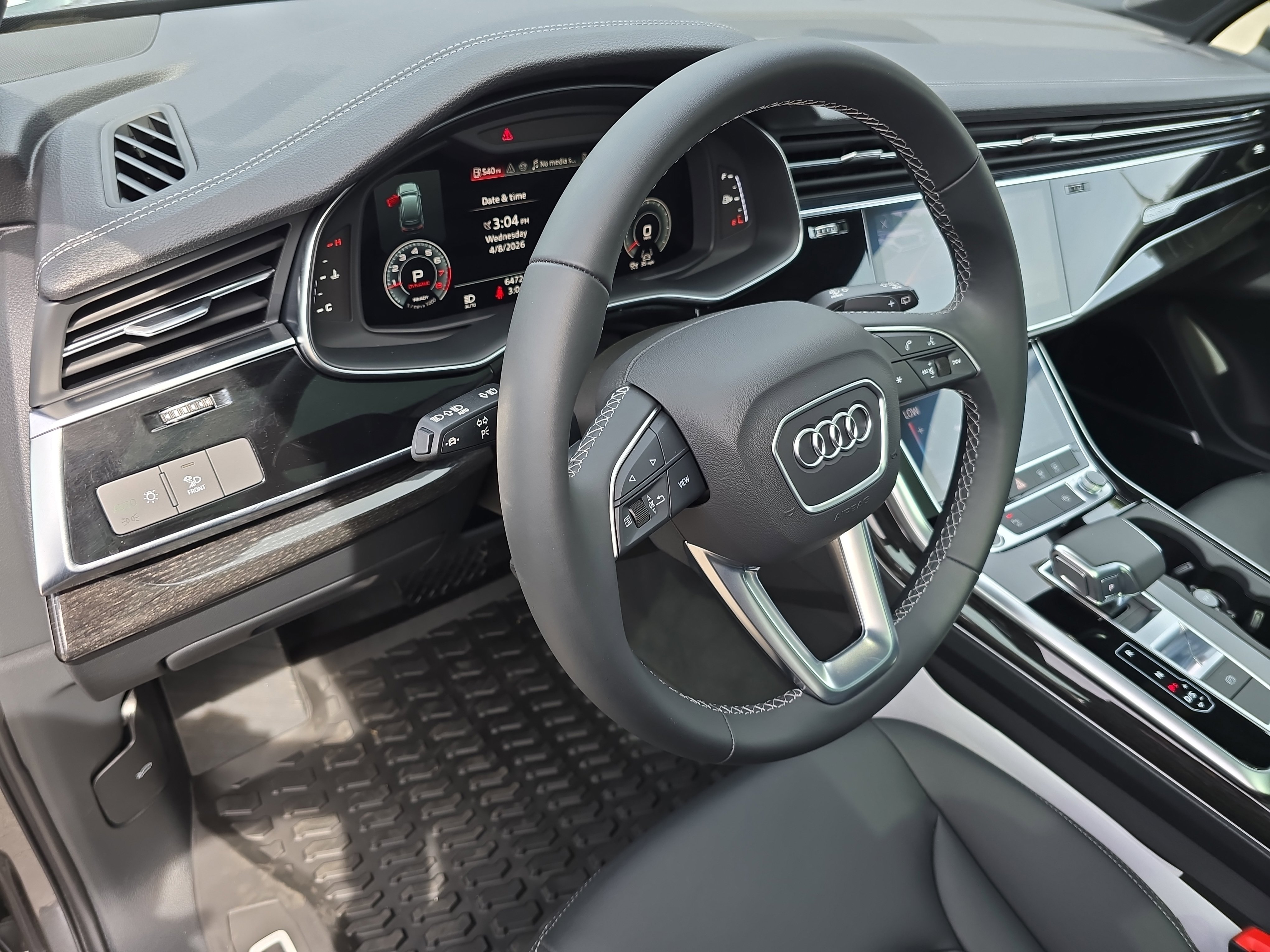 Used 2025 Audi Q7 2.0T Premium w/ Convenience Plus Package AWD/4WD image 16