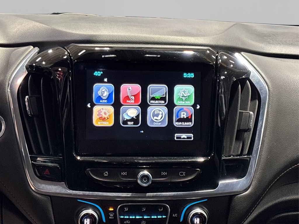 Used 2018 Chevrolet Traverse LT image 20