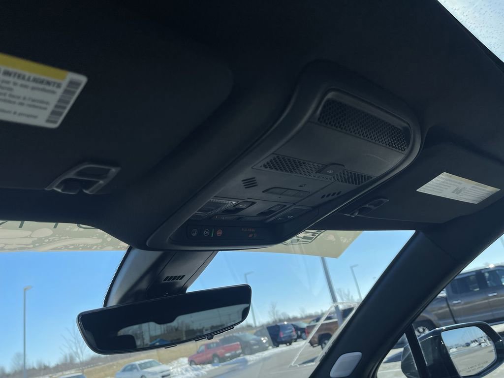 Certified 2023 Cadillac XT5 Premium Luxury w/ Technology Package image 23