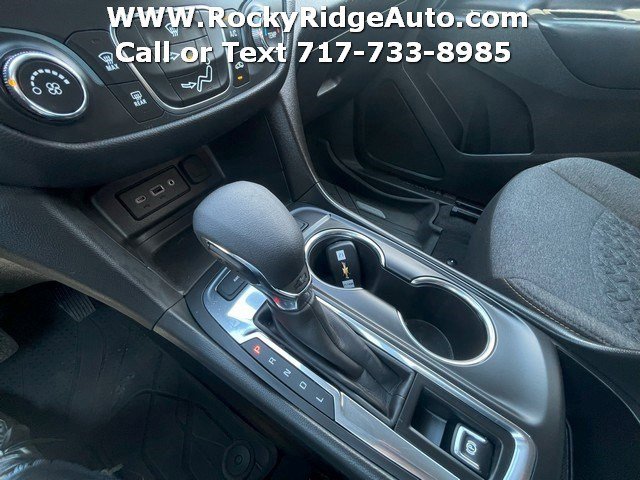 Used 2023 Chevrolet Equinox LT w/ LPO, Floor Liner Package image 19