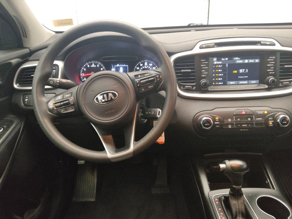 Used 2018 Kia Sorento FWD image 22