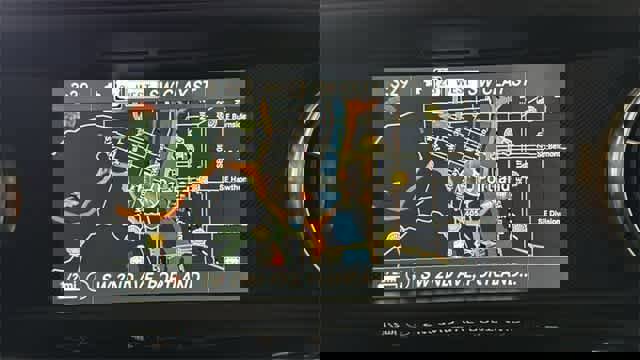 Used 2015 Mercedes-Benz SLK 250 image 18