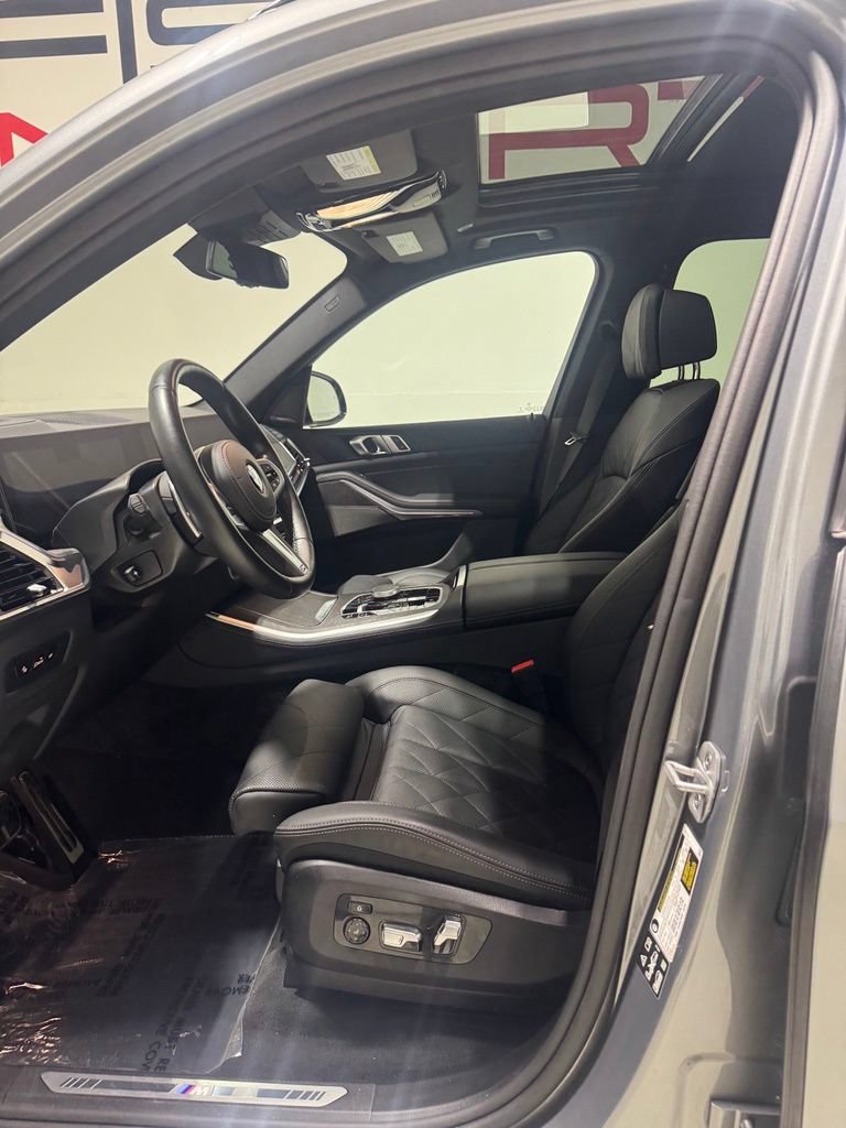 Used 2026 BMW X5 xDrive40i w/ M Sport Package AWD/4WD image 10