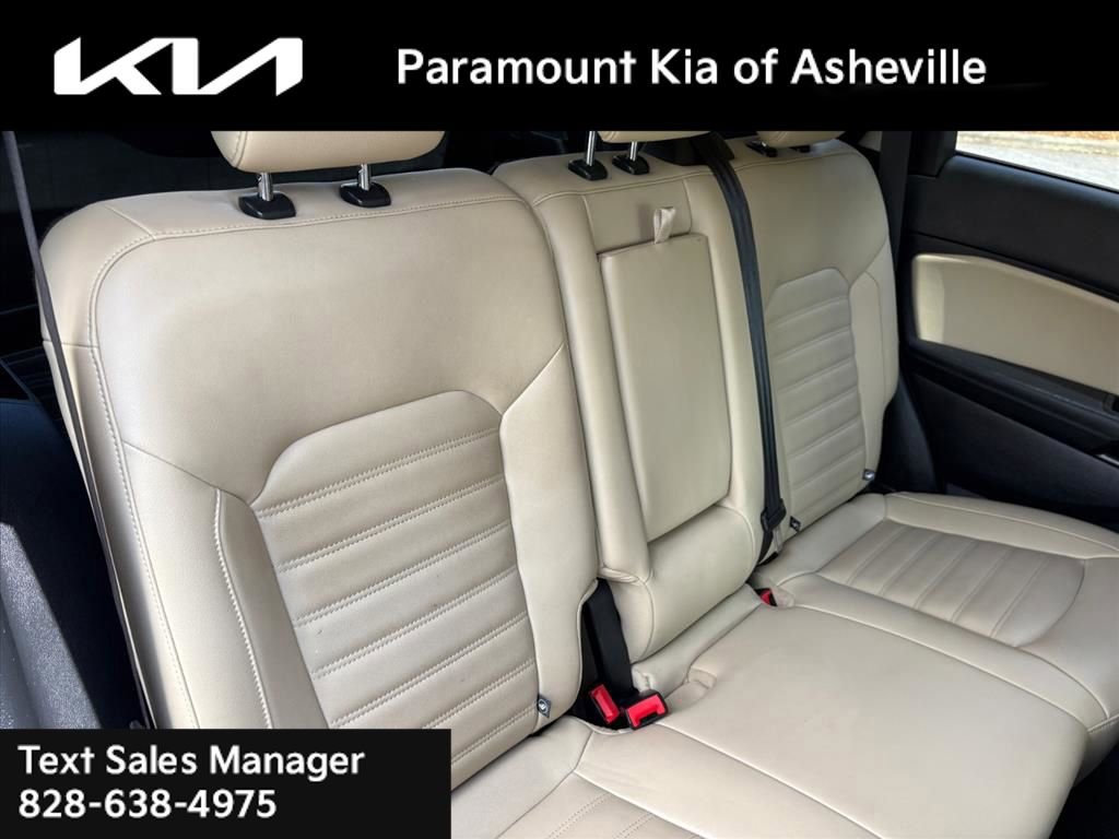 Used 2019 Ford Edge SEL w/ Equipment Group 201A AWD/4WD image 21