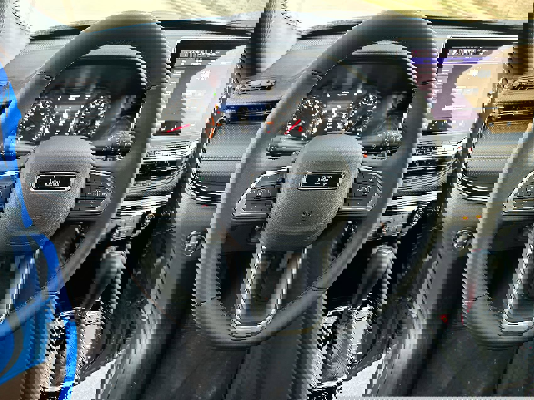 New 2026 Jeep Compass Latitude image 14