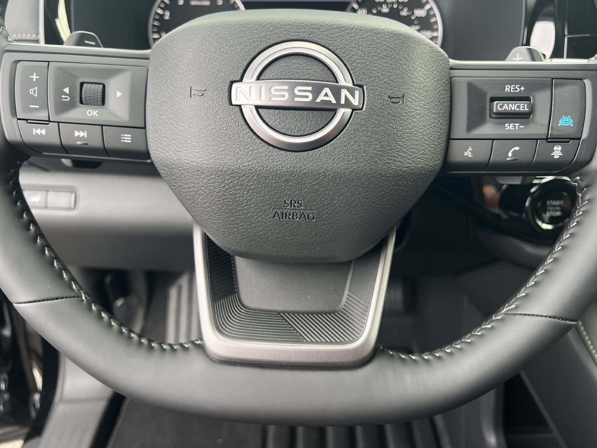 New 2026 Nissan Pathfinder SV FWD image 9