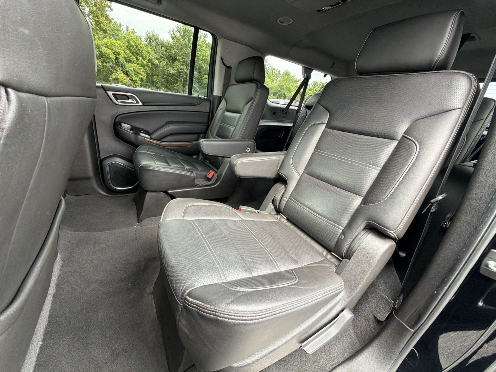 Used 2019 GMC Yukon XL Denali w/ Open Road Package AWD/4WD image 26
