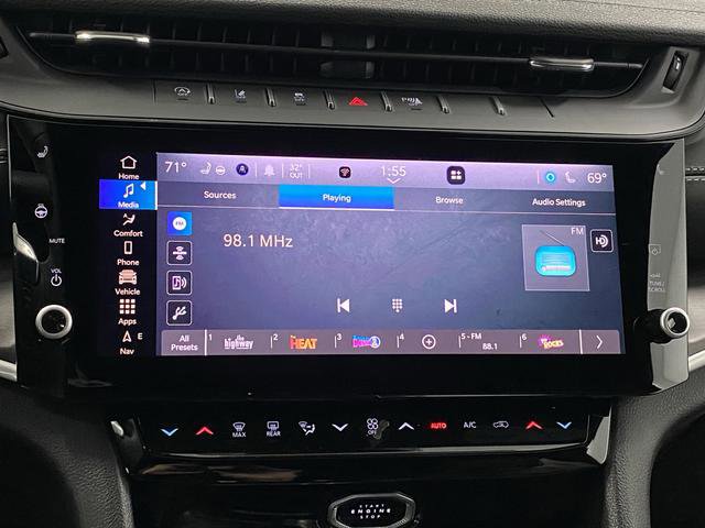 New 2026 Jeep Grand Cherokee Altitude image 19
