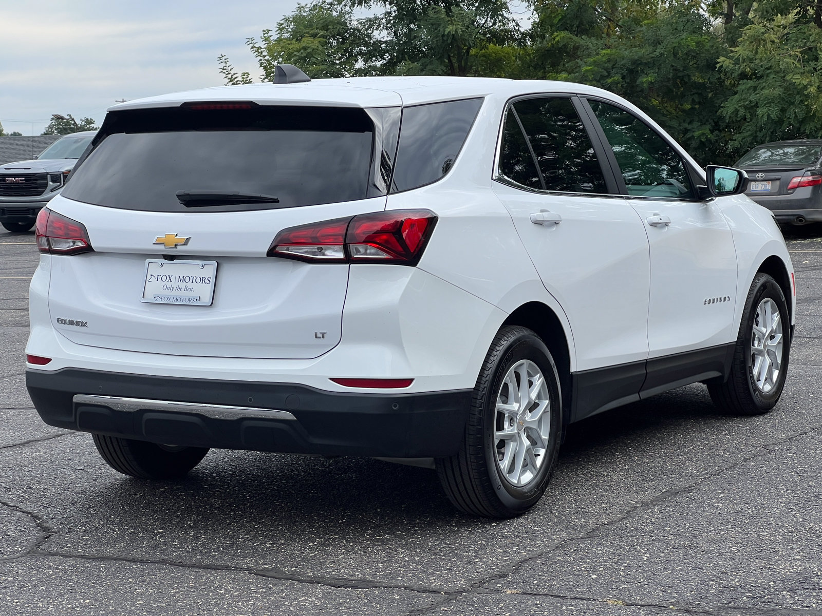 Used 2024 Chevrolet Equinox LT FWD image 8