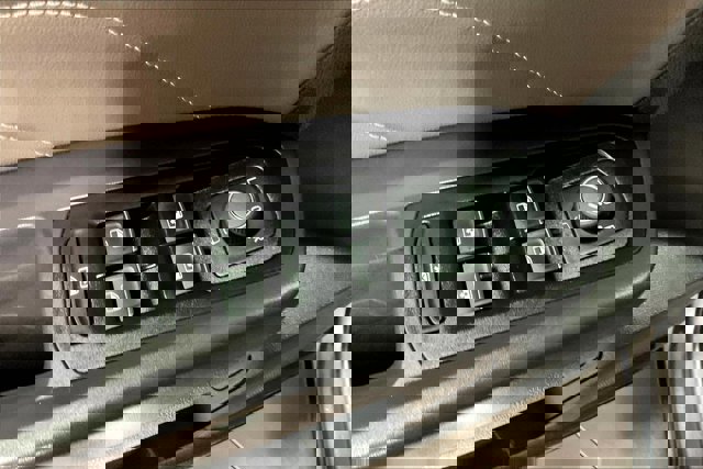 Used 2021 Volkswagen Atlas SEL Premium image 41