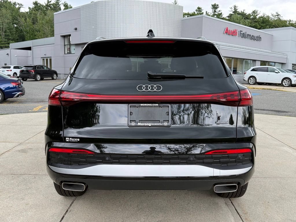Used 2025 Audi Q5 Premium w/ Convenience Package AWD/4WD image 13