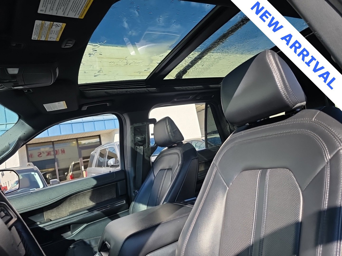 Used 2021 Ford Expedition Max Limited image 33