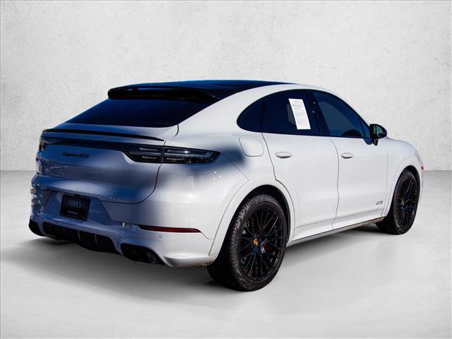 Used 2022 Porsche Cayenne GTS image 5