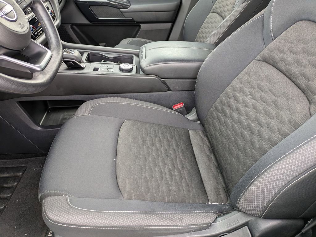 Certified 2024 Nissan Pathfinder S image 11