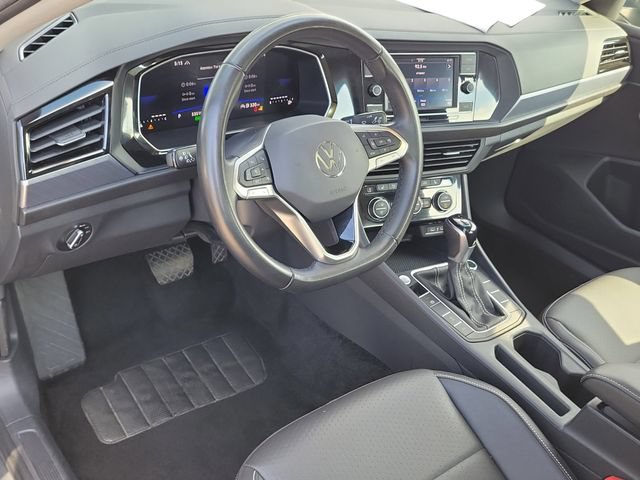 Used 2024 Volkswagen Jetta SE FWD image 14