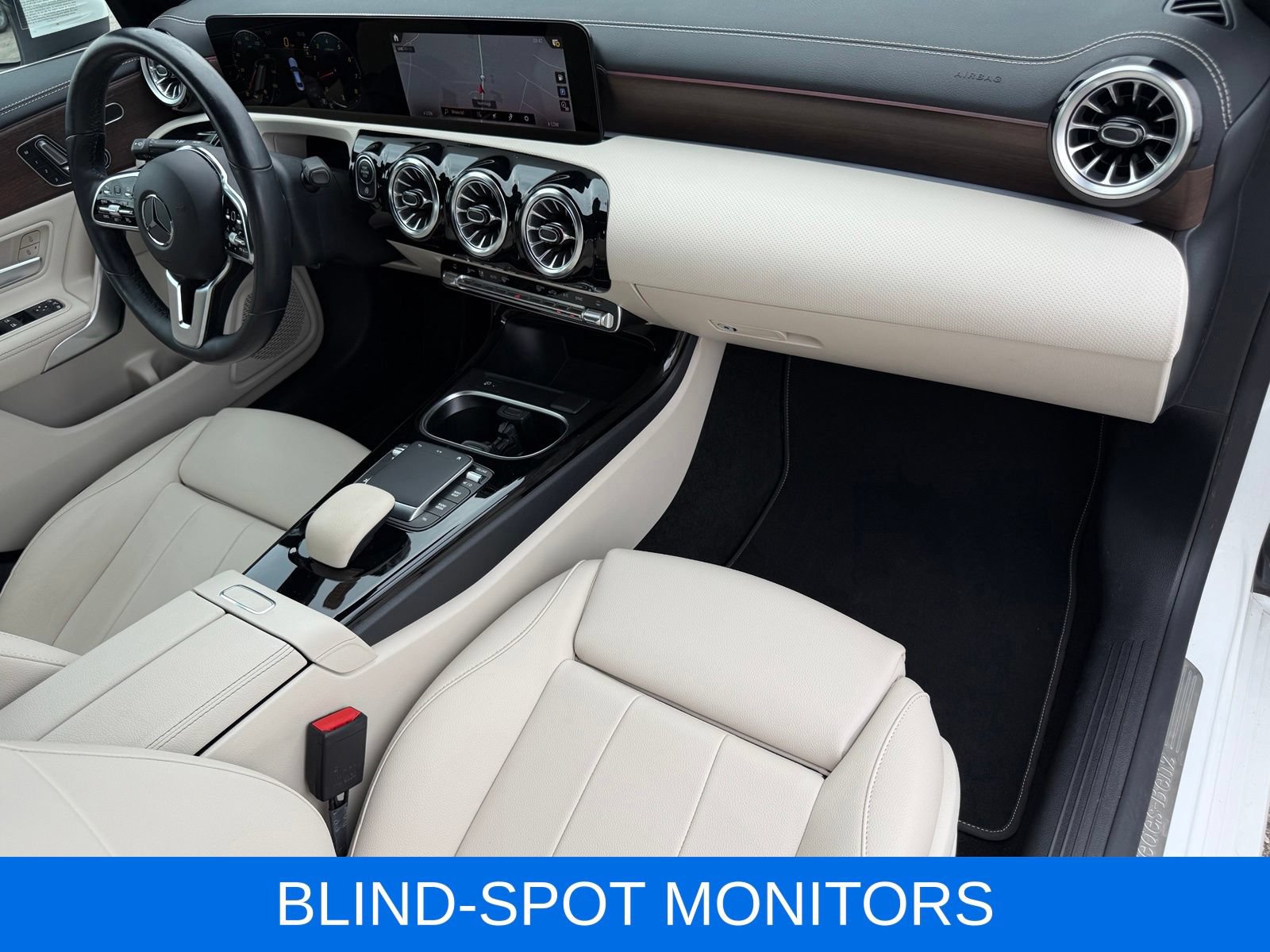 Used 2023 Mercedes-Benz CLA 250 4MATIC image 22