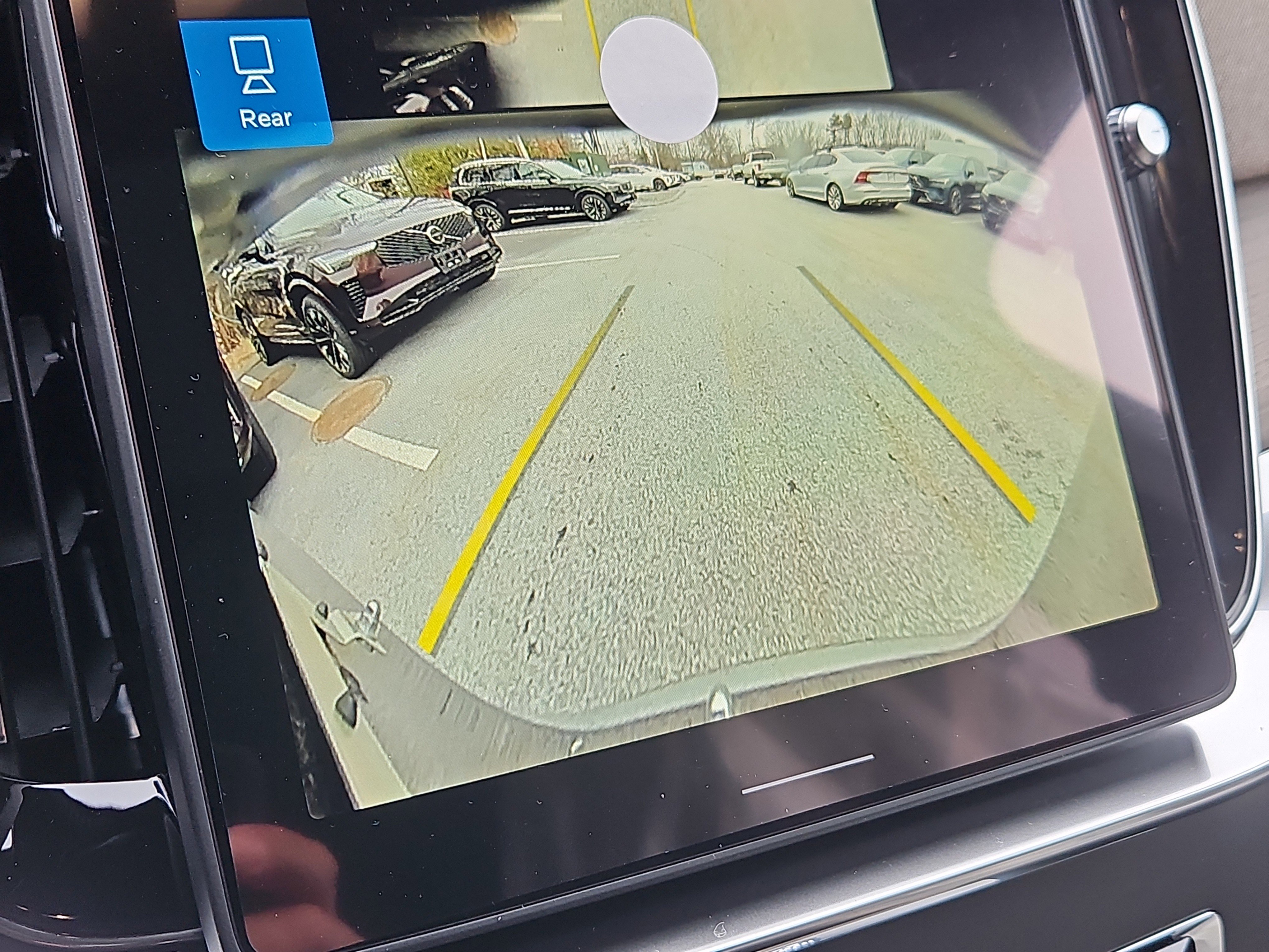 New 2026 Volvo XC90 T8 Plus w/ Protection Package Premier image 7