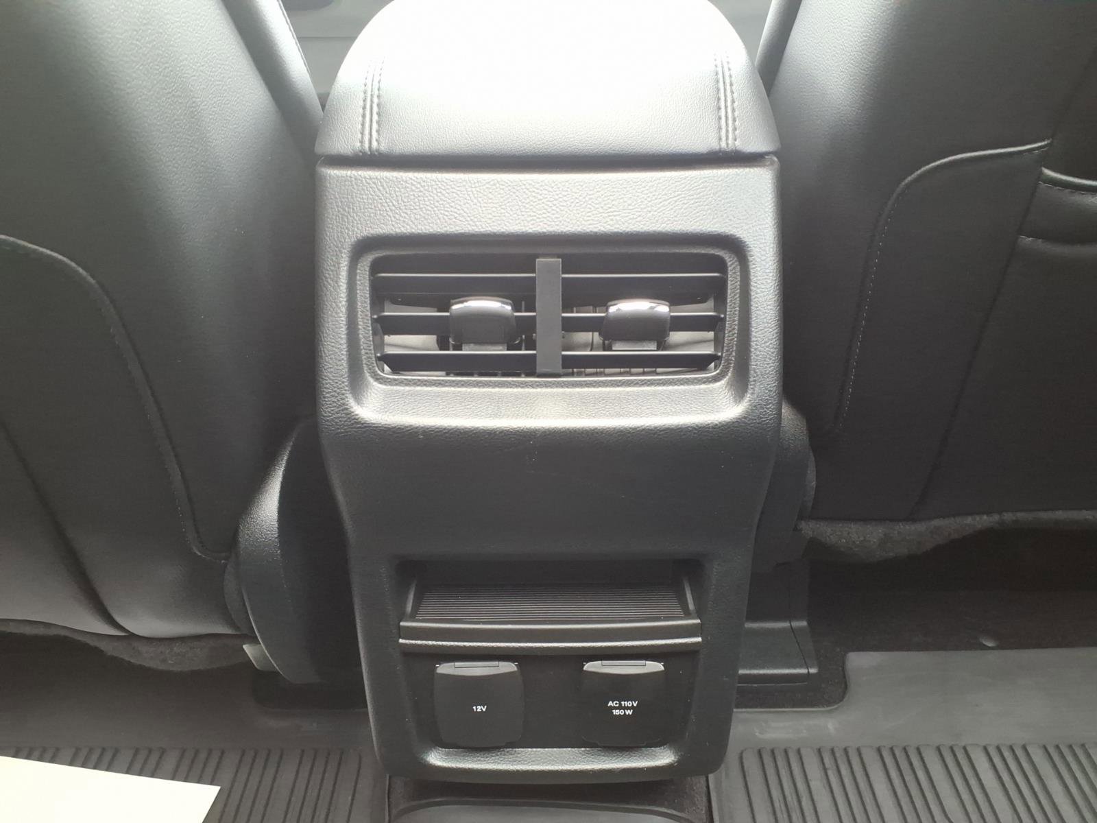 Used 2020 Ford Edge SEL w/ Convenience Package image 18