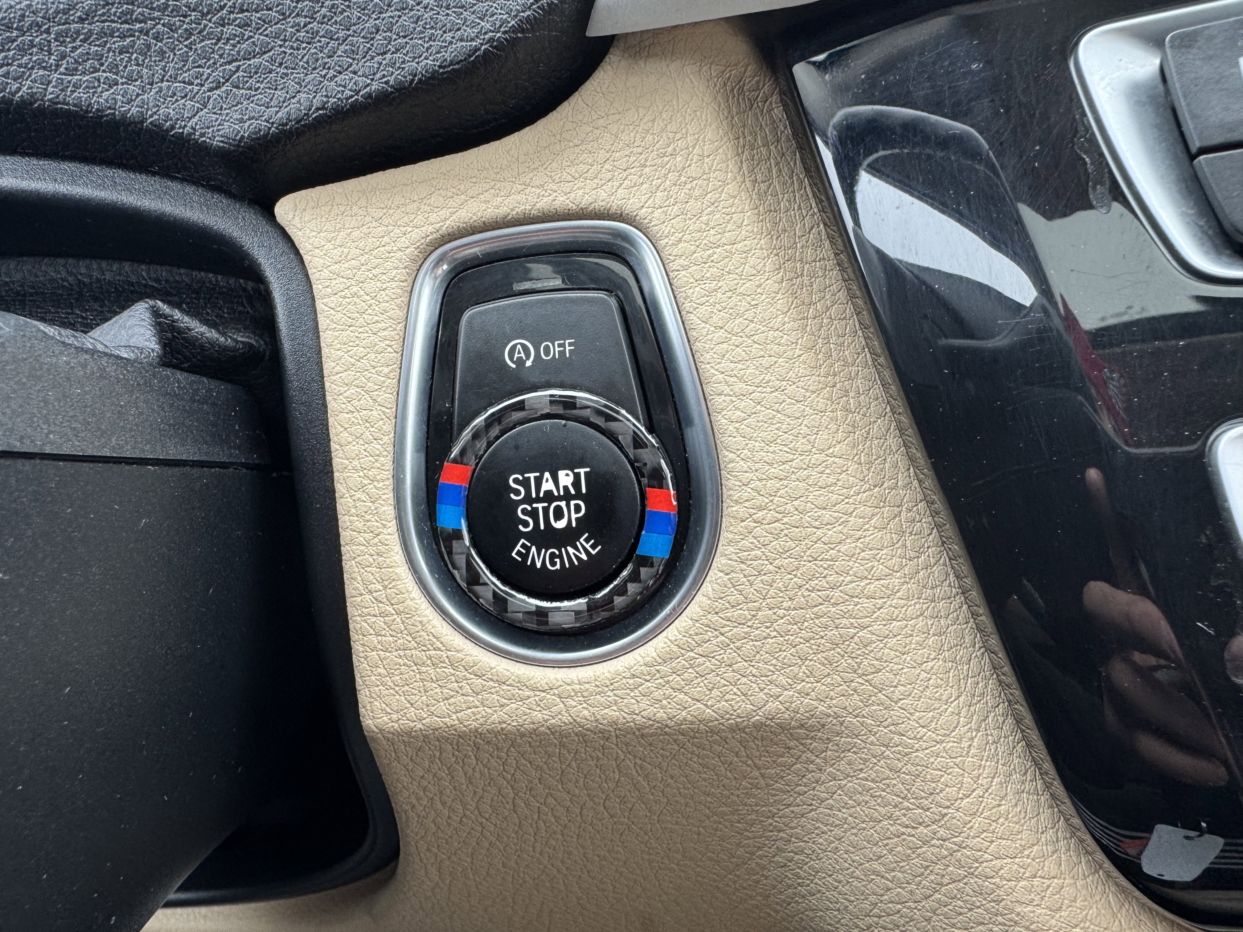 Used 2018 BMW 320i Sedan w/ Convenience Package image 9