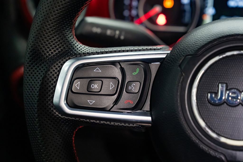 Used 2021 Jeep Wrangler Unlimited Rubicon image 16
