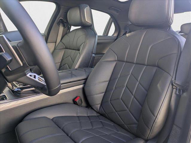 New 2025 BMW 760i xDrive image 4