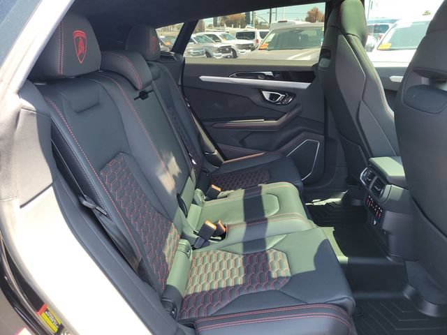 Used 2024 Lamborghini Urus S AWD/4WD image 27