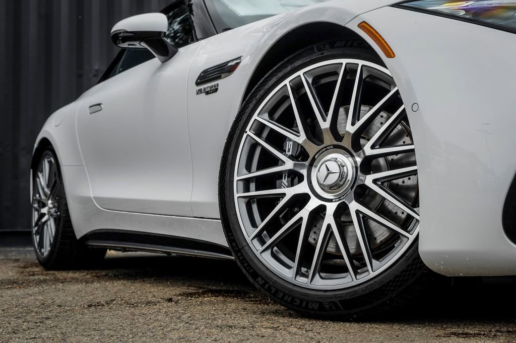 New 2026 Mercedes-Benz SL 55 AMG 4MATIC image 10