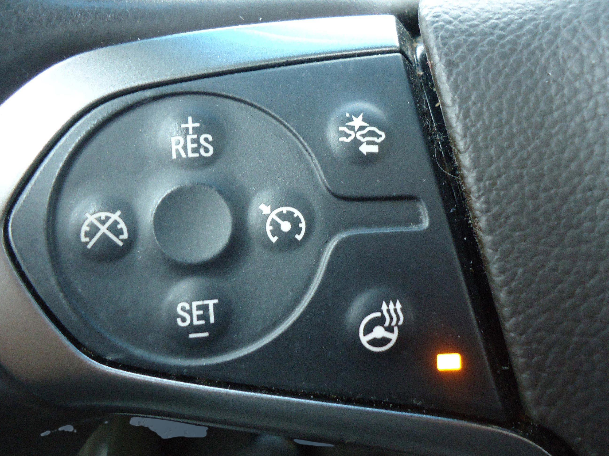 Used 2017 Chevrolet Suburban Premier image 21