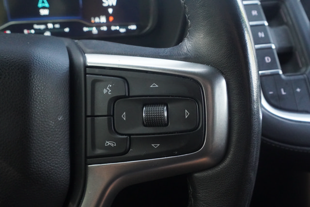 Used 2022 Chevrolet Suburban Z71 w/ Z71 Off-Road Package AWD/4WD image 13